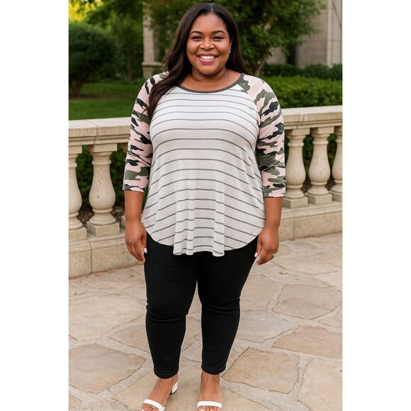 Maurices 24/7 Womens XXL Striped Top With Camo Raglan Sleeves Lightweight - Picture 8 of 8